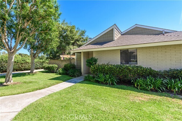 Foto del edificio - 12 Deodar