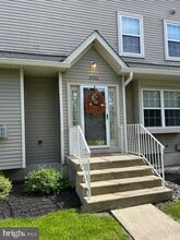 Building Photo - 3002 Gramercy Way