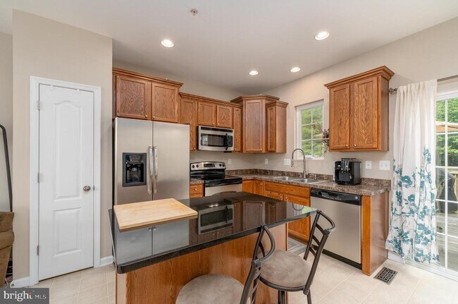 Building Photo - 7716 Timbercross Ln