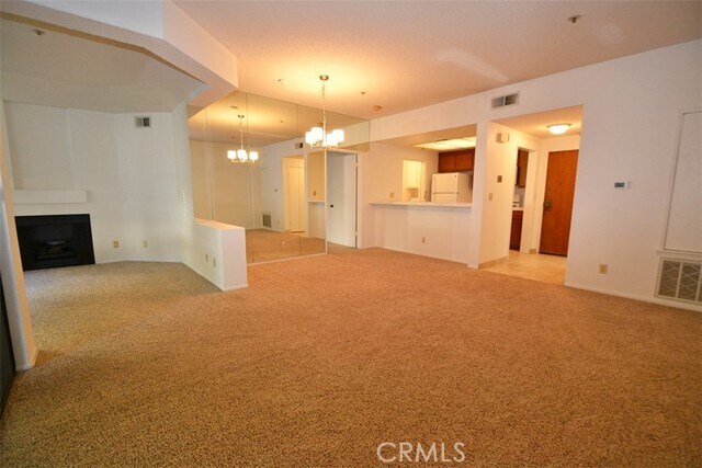 Building Photo - 2571 Plaza del Amo