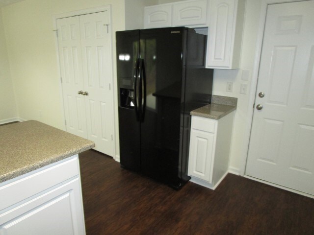 Foto del edificio - 134 Holly Mill Village Dr