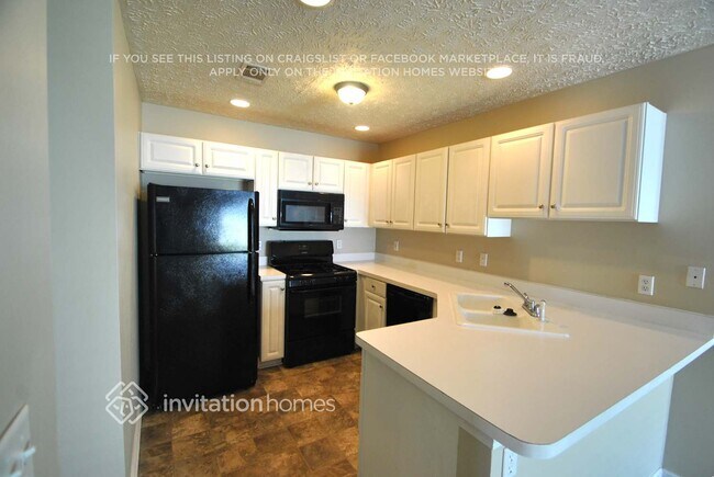 Building Photo - 216 Chelsea Ct