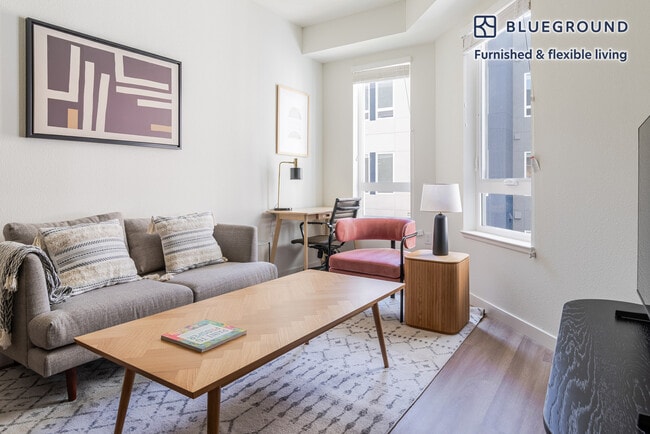 Building Photo - 100 Callan Ave