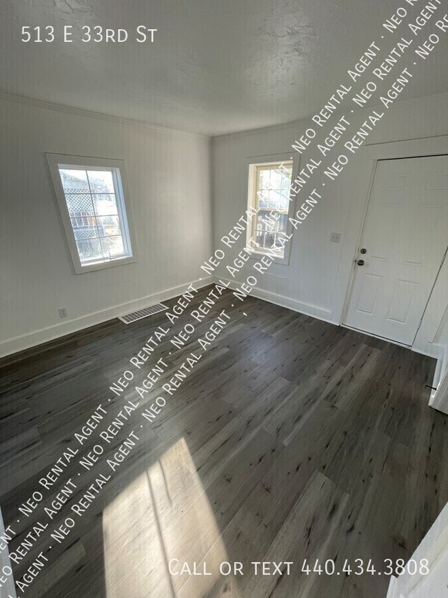 Foto del edificio - 513 E 33rd St