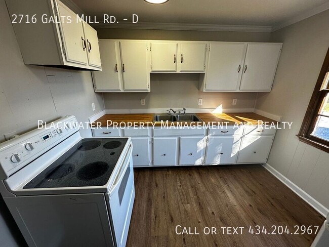 Foto del edificio - 2 Bedroom Apartment in Madison Heights