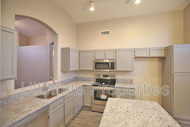 Foto del edificio - 7135 W Via De Luna Dr