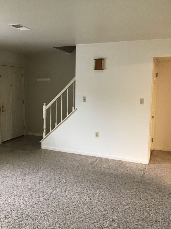 Building Photo - 3708 Sycamore Grove Rd