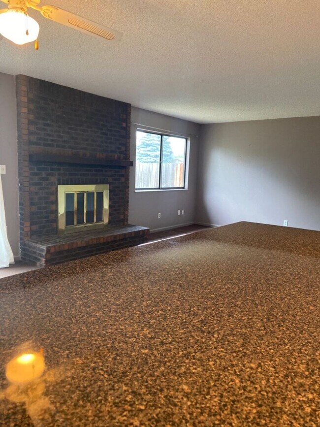 Building Photo - 2930 Rams Ln