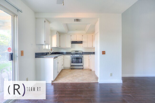 Foto del edificio - Lovely Single Story Home in Rancho Cucamonga