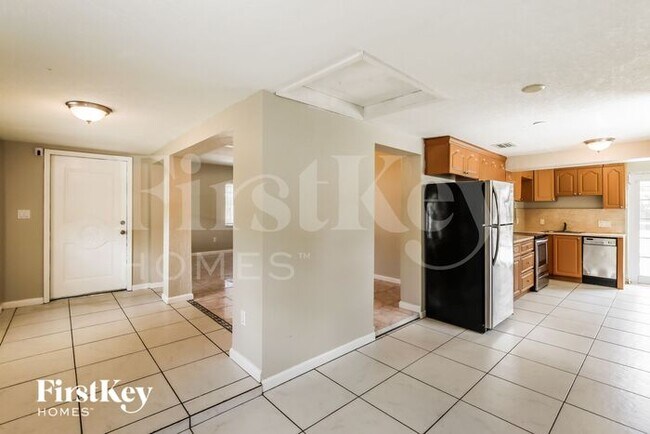 Foto del edificio - 1366 NE 183rd St