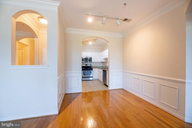 Building Photo - 7 Granite Pl #314, Gaithersburg, MD 20878