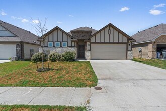 Building Photo - 4044 Legend Meadows