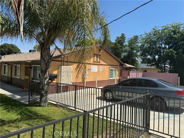 Foto del edificio - 1039 Pacific St