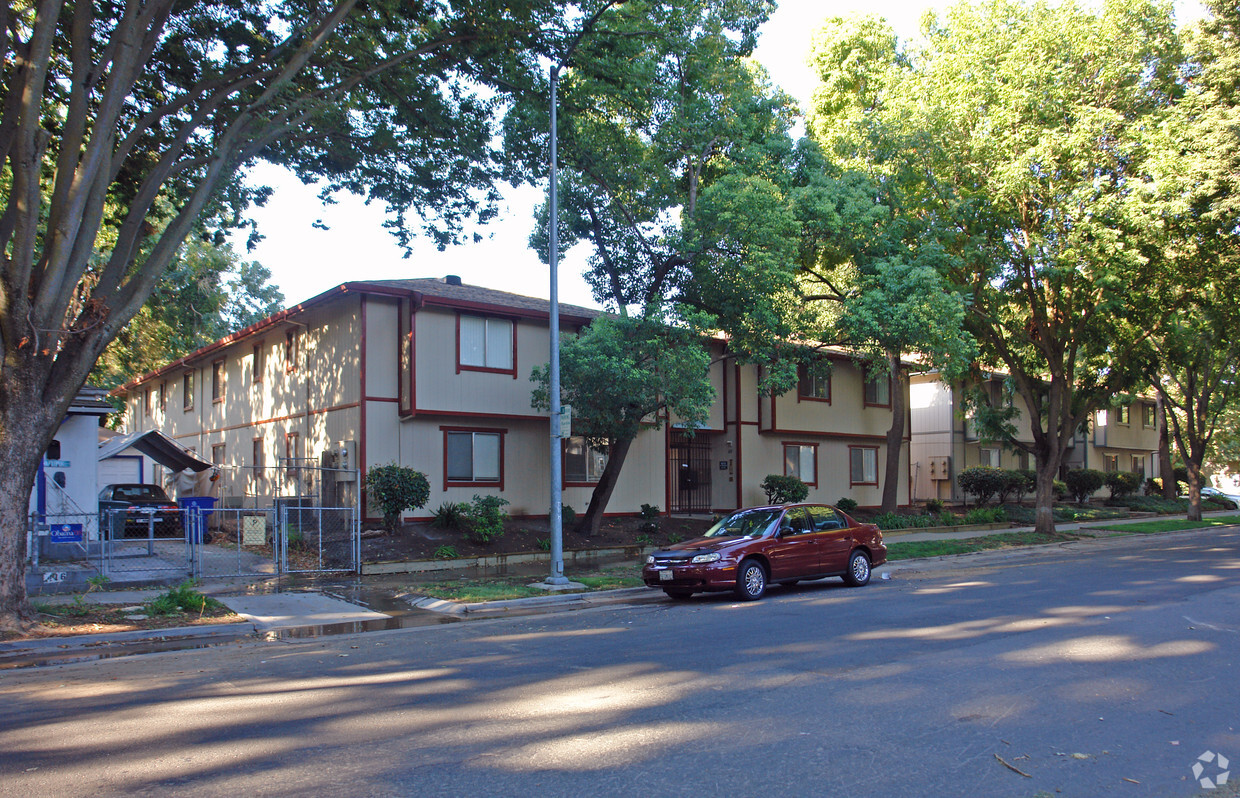 Primary Photo - U Street Apartments