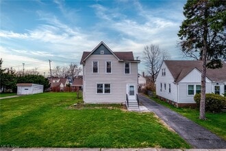 Building Photo - 10501 Park Heights Ave