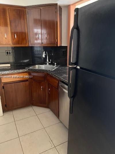 Foto del edificio - 1430 Brickell Bay Dr