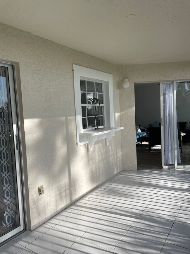 Lanai with passthru - 441 Quail Forest Blvd