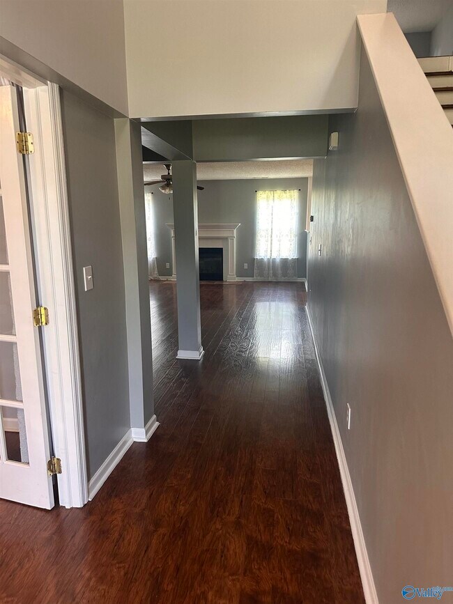 Building Photo - 4804 SE Brownston Ct