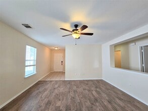 Building Photo - 29527 Evergreen Hills Dr