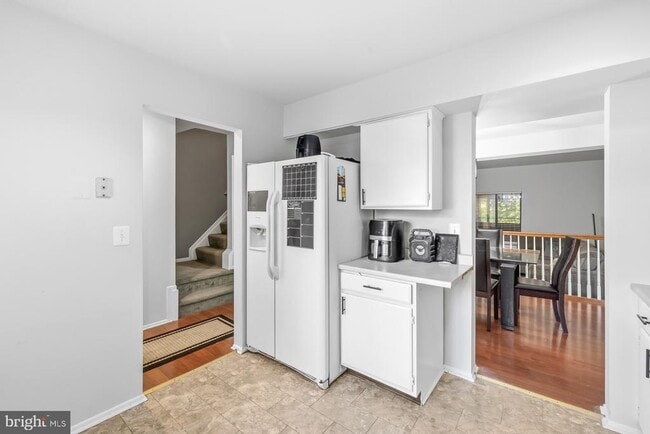 Foto del edificio - 1250 Birchcrest Ct
