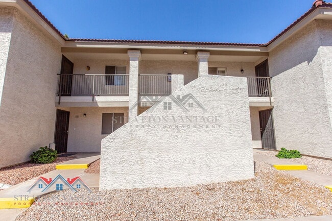 Photo - 10610 S 48th St Townhome