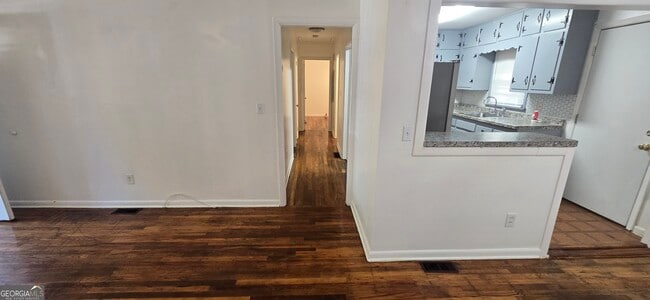 Building Photo - 4085 Canby Ln