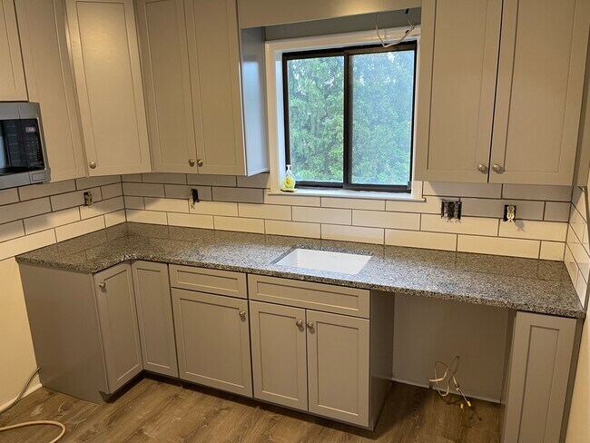 Foto del edificio - 938 Cold Spring Rd