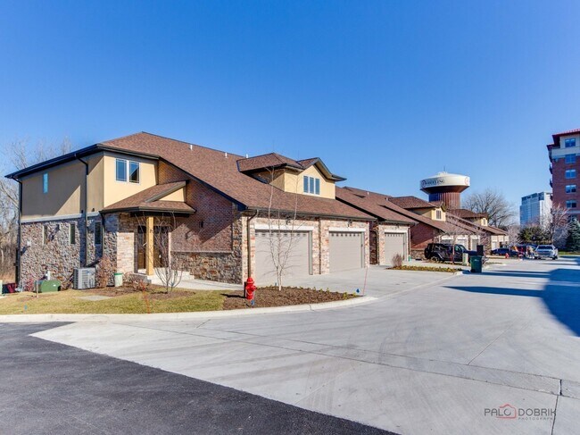 Building Photo - 84 Prairie Ct