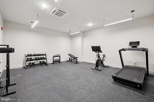 Foto del edificio - 5521 Wayne Ave