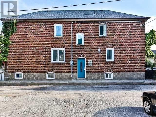 Photo du bâtiment - 36 Second St