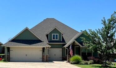 Building Photo - 2924 Alder Rd