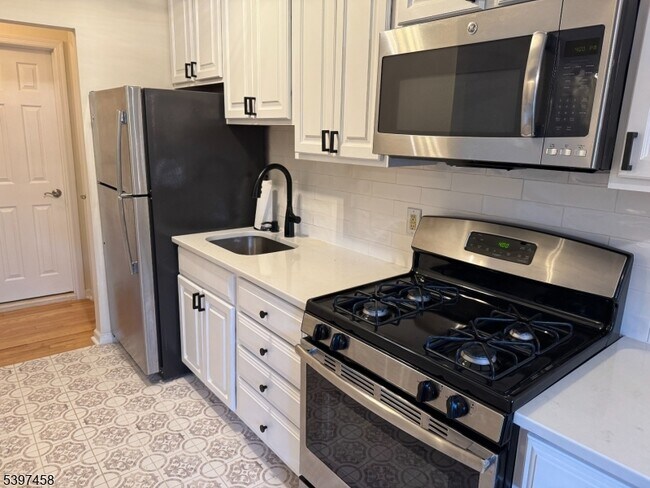 Foto del edificio - 511 Washington Dr