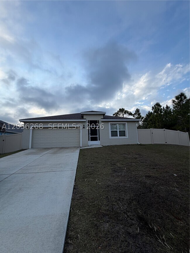 Building Photo - 383 Hanford Rd SW