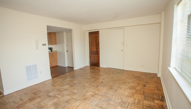 Foto del edificio - 85 Campbell St