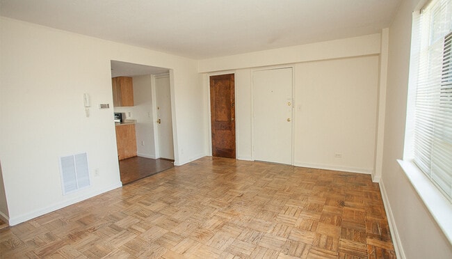 Photo - 85 Campbell St Apartment