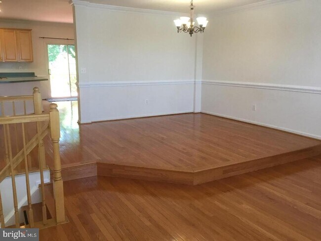 Building Photo - 5271 Ballycastle Cir