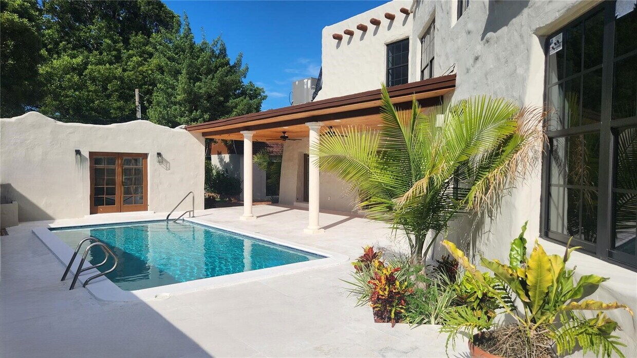 Photo - 85 Deer Run, Miami Springs, FL 33166 - 5 BR 3.5 BA Single-Family Home