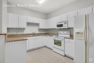 Building Photo - 1367 US-98