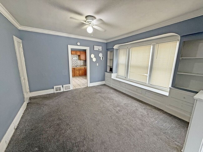 Foto del edificio - 3584 E 151st St