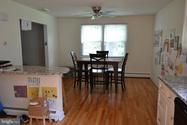 Foto del edificio - 3237 Berkshire Rd