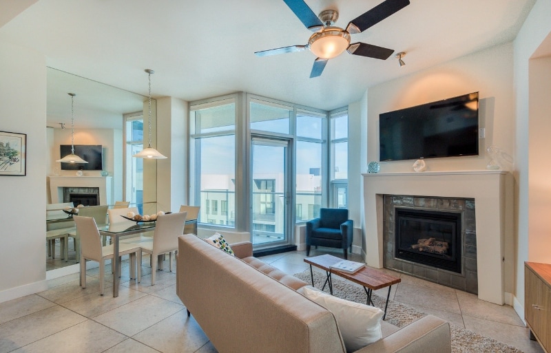 Photo - 140 E Rio Salado Pkwy (Tempe, AZ)