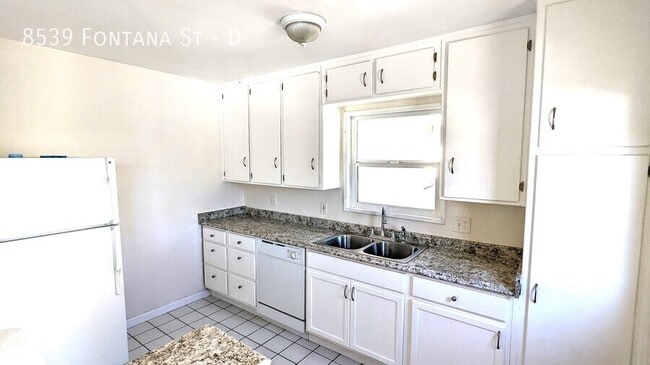 Photo - 8539 Fontana St Apartment