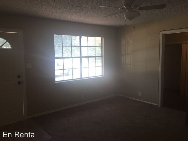 Building Photo - 3 br, 1 bath House - 2824 Birch Park Dr.