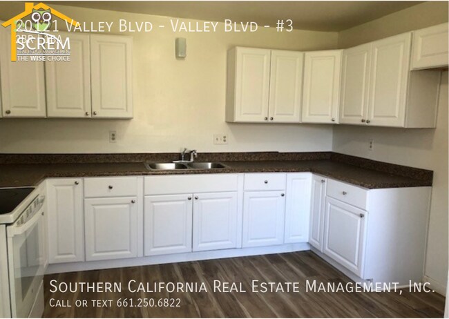 Building Photo - Newly renovated 2 bedroom apartment.