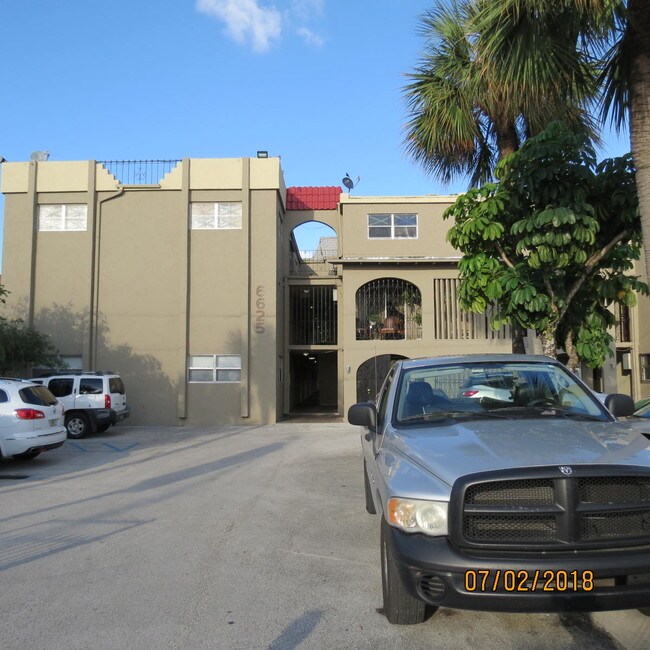 Foto del edificio - 6625 W 4th Ave