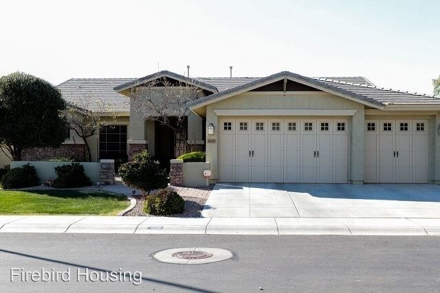 Primary Photo - 4 br, 3 bath House - 4210 S Pinnacle Place