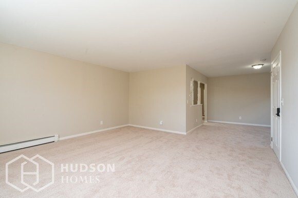 Building Photo - NOW AVAILABLE! - 130 132 JUDY DR Unit 2, W...
