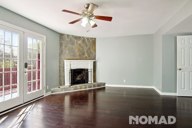 Foto del edificio - 446 Rural Hill Rd