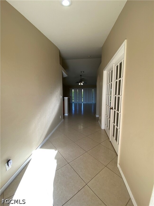 Building Photo - 1104 NW 11th Pl