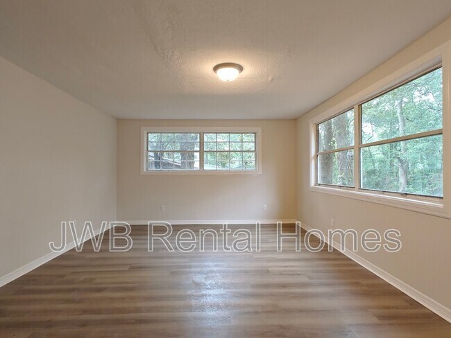 Foto del edificio - 3051 Columbus Ave